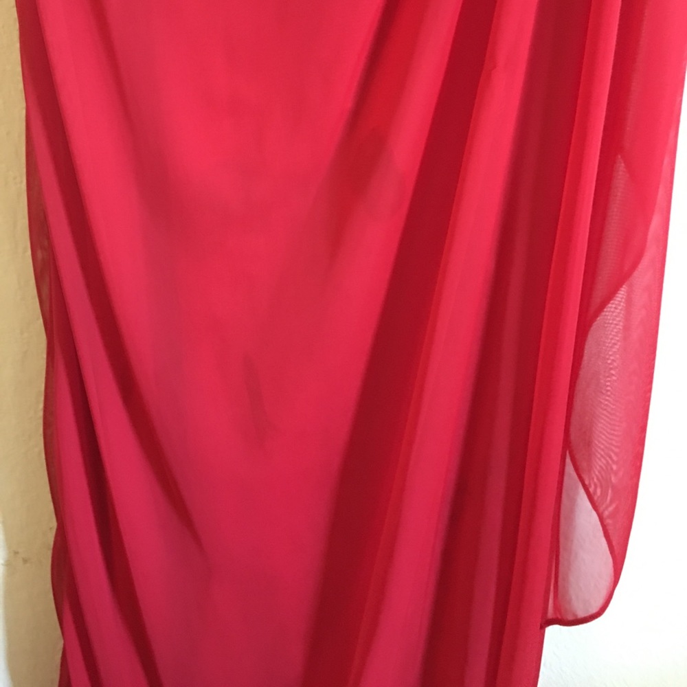 🌹LONG RED LACE DRESS🌹 - Picture 8 of 8